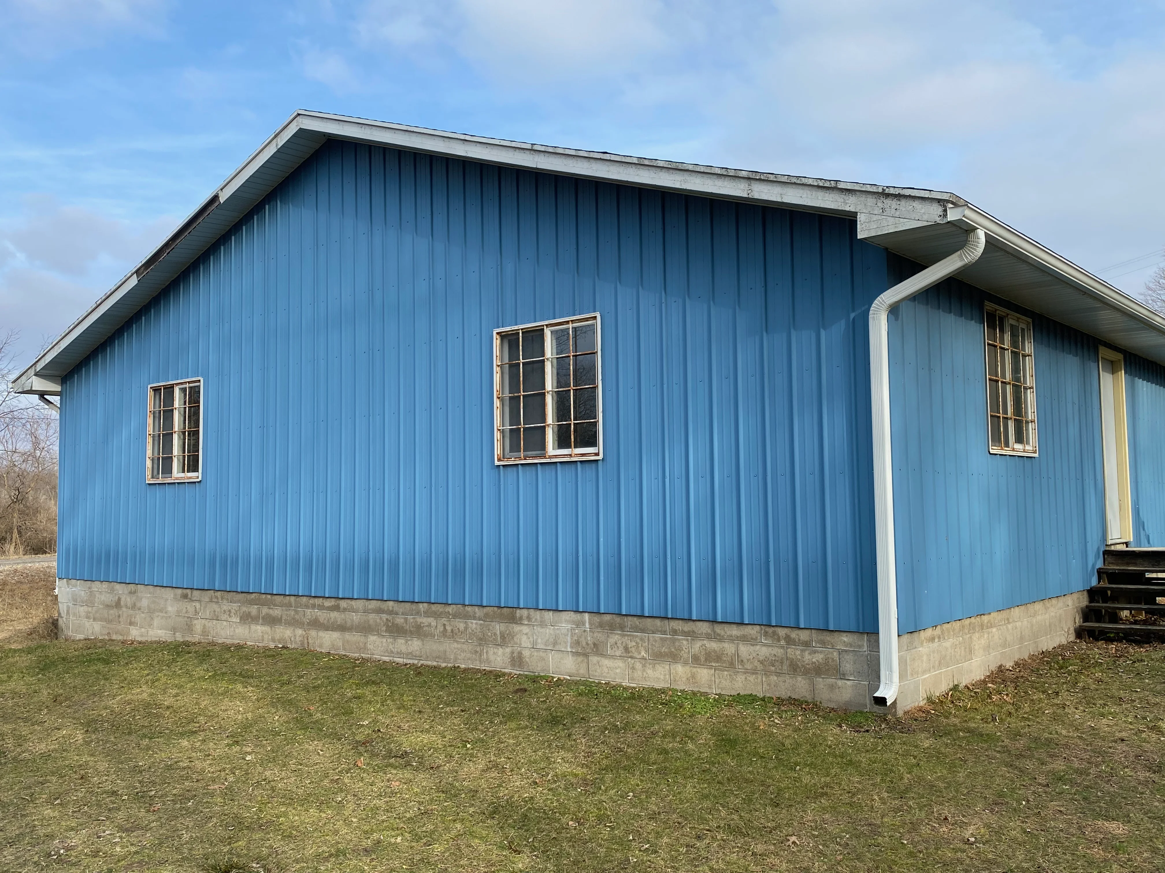 Unit 20 - 2000 Sq Ft. - Image 2