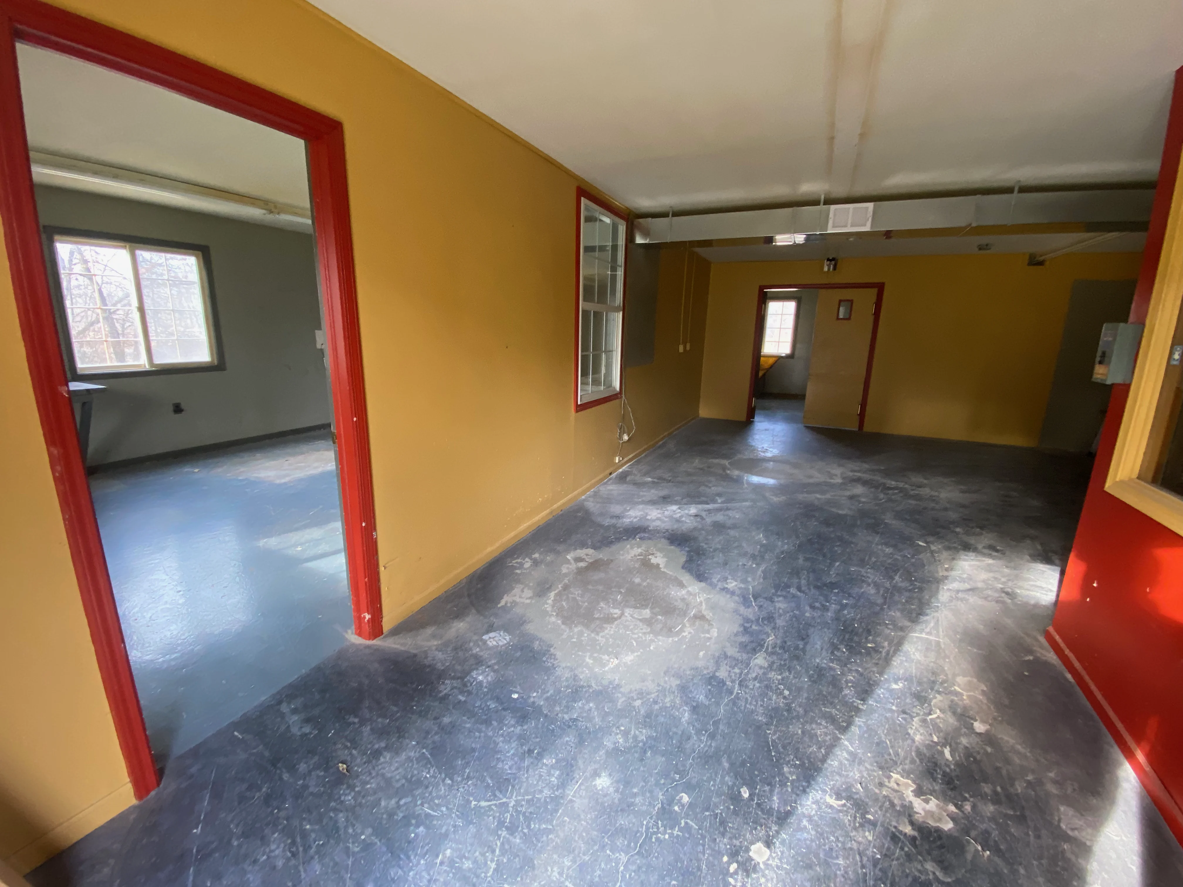 Unit 20 - 2000 Sq Ft. - Image 5