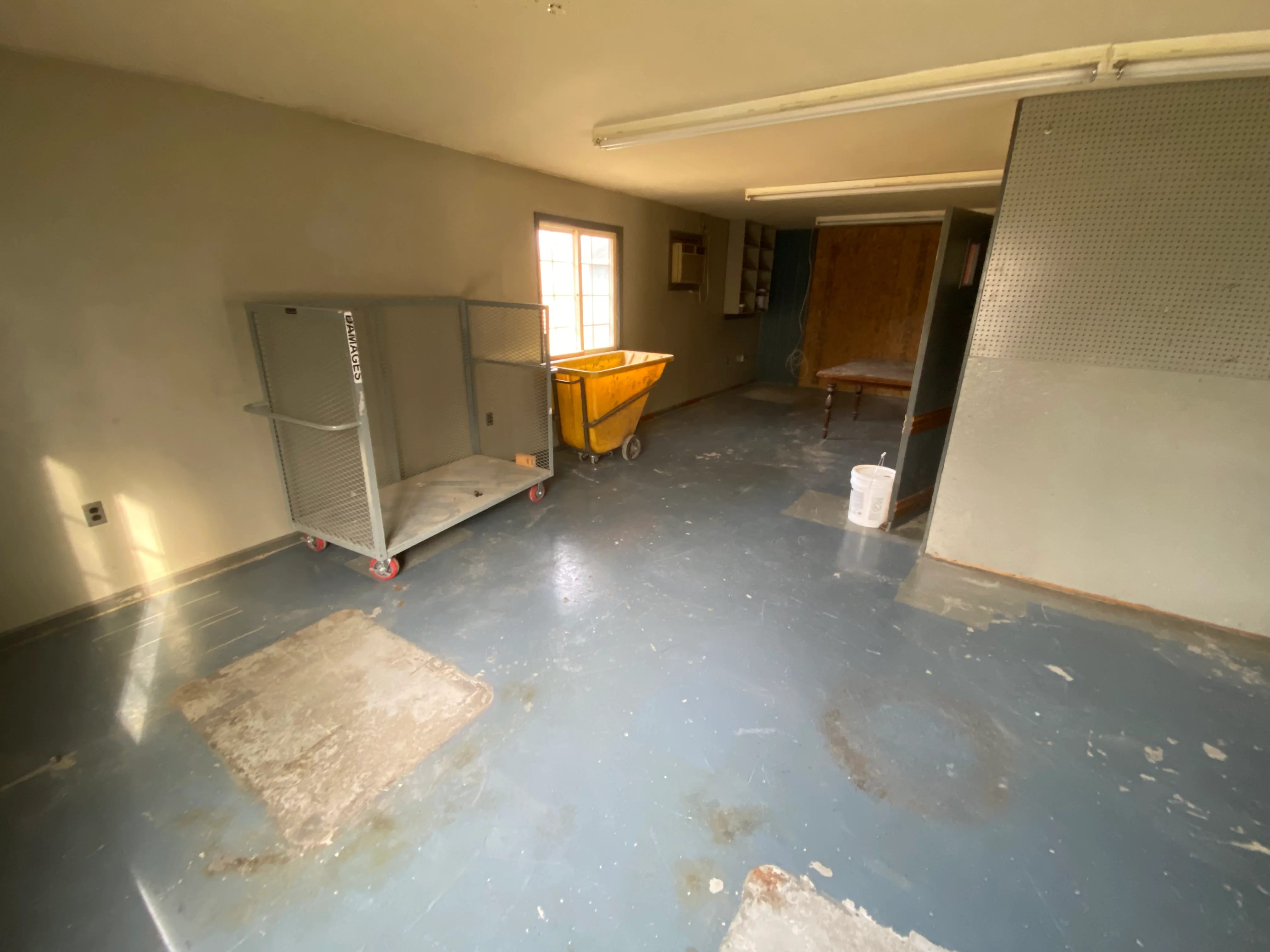 Unit 20 - 2000 Sq Ft. - Image 8